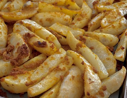 Crispy Garlic Potatoes (Gluten Free & Vegan)